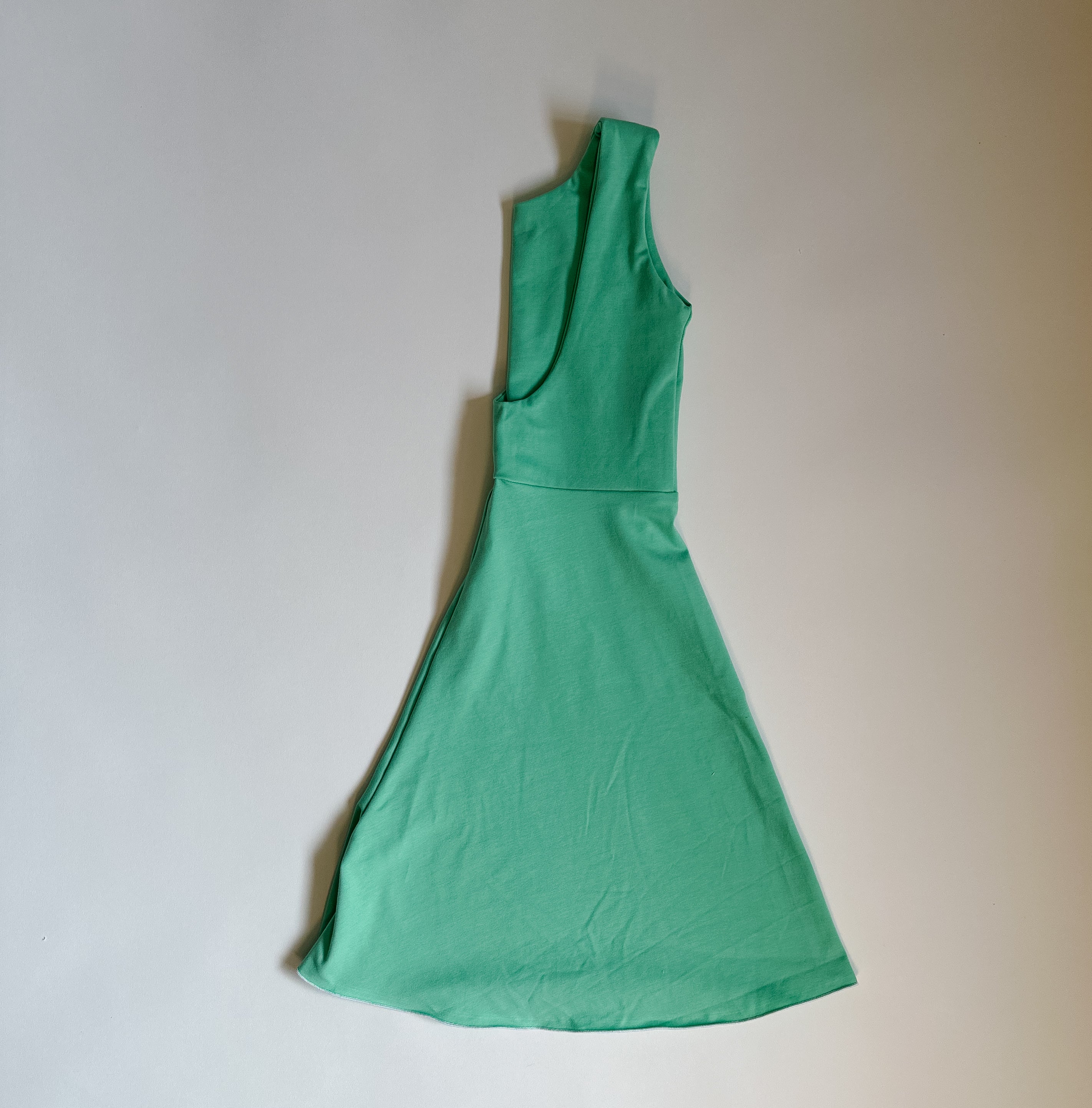 Green jumper size 7