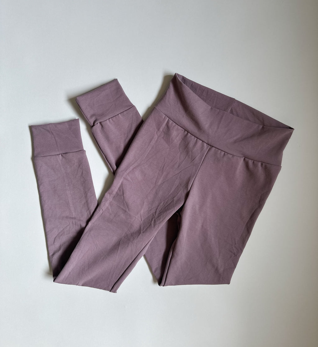 Mauve Leggings Size 9