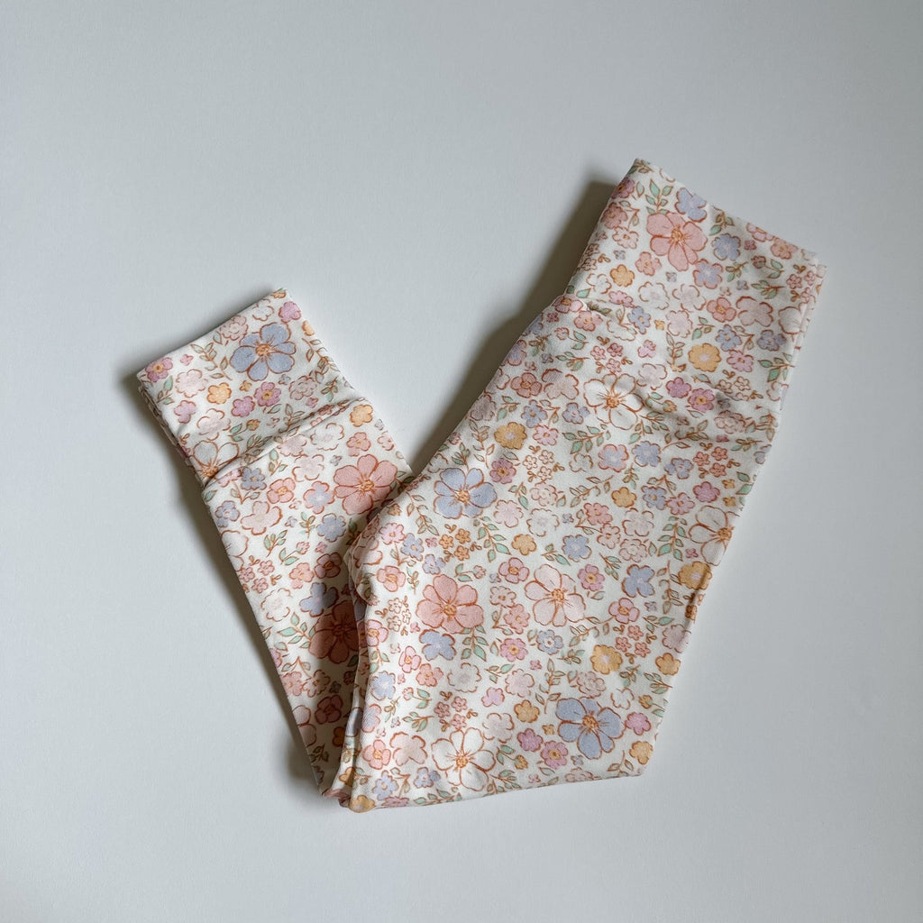 Dainty Floral Leggings Size 2